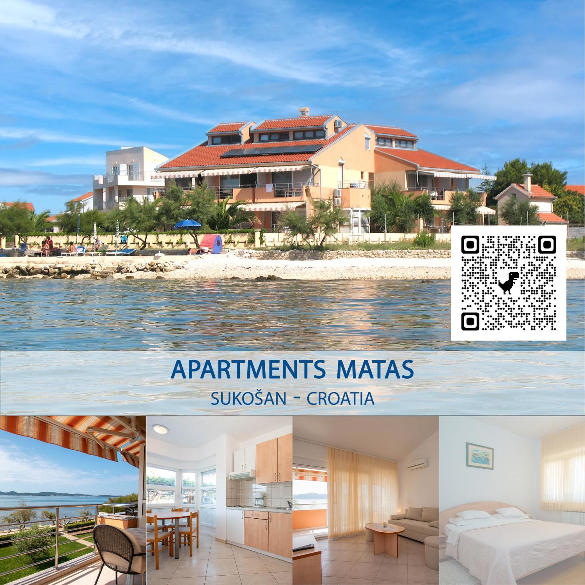 Apartments Matas Sukosan Luaran gambar